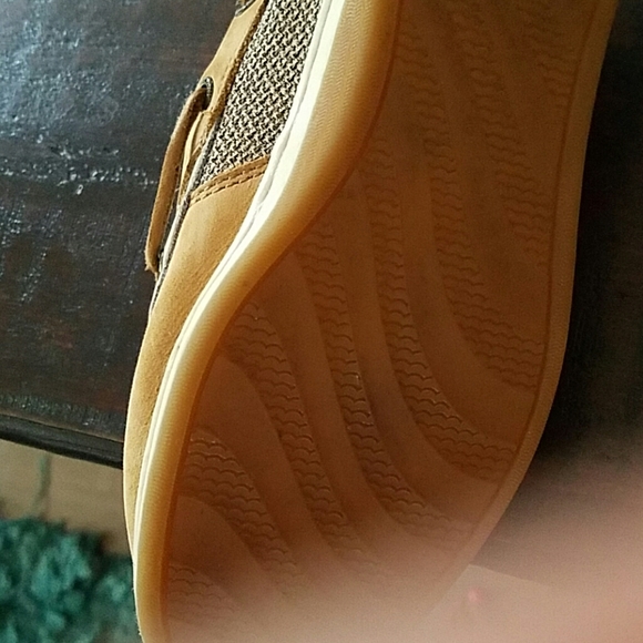 Sperry gently worn - Picture 2 of 2